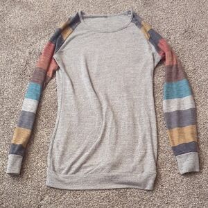 Colorful Sleeve Gray Top size M